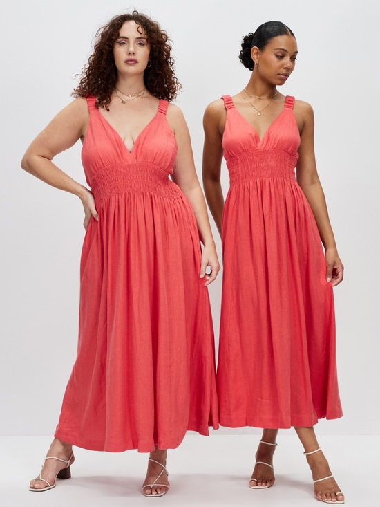Abercrombie & Fitch Dresses & Skirts - Abercrombie & Fitch Coral Red Maxi Dress